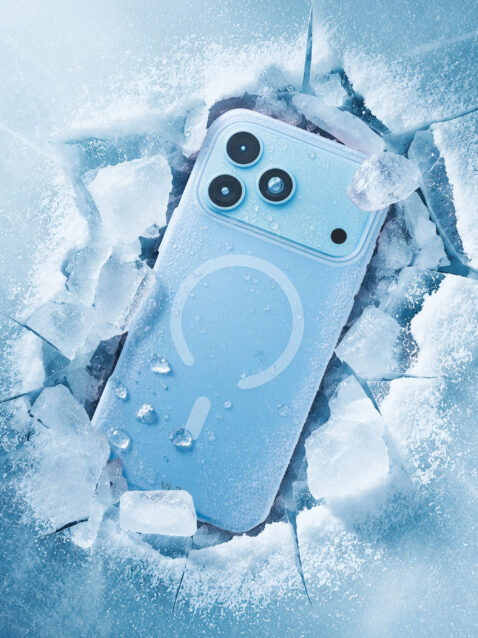 Чехол защитный VLP Sorbet Case с MagSafe для iPhone 18 Pro, голубой