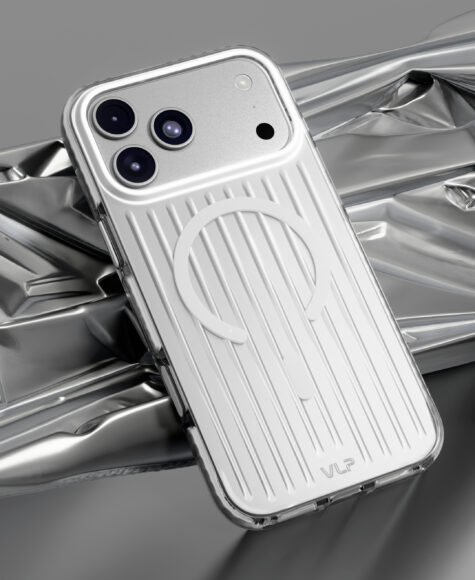 Чехол защитный VLP Pulse Case с MagSafe для iPhone 18 Pro Max, серебристый